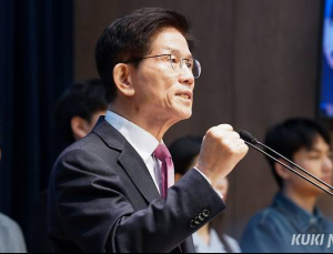김문수, 자통당과 관계 묻자 “전광훈 만난 적 없고 소통 안해”
