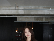 안테나 떠난 권진아 “레이블 설립은 오랜 꿈…유희열에게 많이 배웠다”
