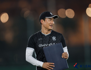 이정효 감독, 21배 차이 뒤집고 ‘언더독의 기적’ 쓸까