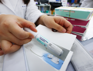 “뚱뚱한 우리 애, 위고비 처방해주세요”…청소년 투여, 기대 반·우려 반