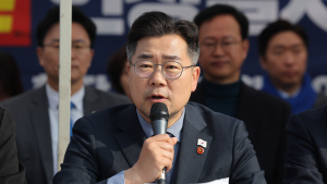 박찬대 “‘경제 파탄 장본인’ 한덕수, 대선 출마 망상 버려라”
