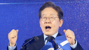민주, 오늘부터 선대위 체제…친명·비명·보수 망라한 ‘대통합 용광로’