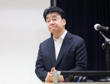 백종원 “식품 안전·방송 갑질 의혹 모두 내 잘못…방송 활동 중단하고 기업인으로”