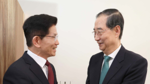 국힘 당원들, ‘후보 등록일 전 단일화’ 86%…지지층 65% 한덕수 선호
