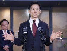 김문수 “이대로면 공멸…토론·여조로 단일화”