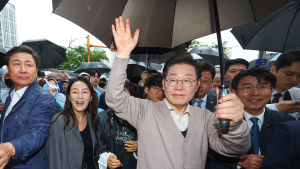 이재명, 내일 문형배 은인 ‘어른 김장하’ 만난다