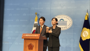 이준석 “이번 대선은 개혁신당과 민주당의 한판 승부처”