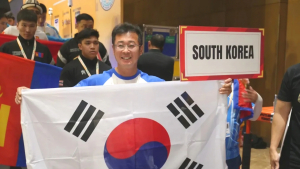 김해시 서상진(공원과) 실무관 '아시아 무쇠팔' …공무원 아시아팔씨름대회 한국인 최초 2관왕 올라