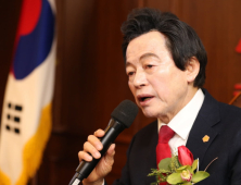 허경영 구속 여부 16일 결정…신도 성추행·사기 등 혐의