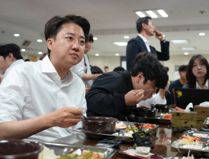 이준석 “젊음으로 승부하는 판갈이 해야” [21대 대선]
