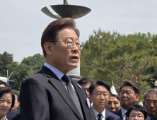 이재명 “4년 연임제 추진, 나는 대상 아냐…대통령 권한 남용 막아야”