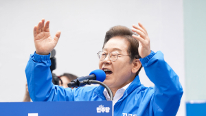 실용으로 험지 넘고, 비전으로 텃밭 다지고…이재명이 택한 화법은