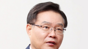 검찰, ‘정치자금법 위반’ 혐의 홍남표 전 창원시장 피의자 조사