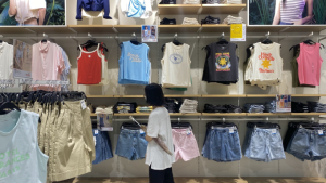 플랫폼은 뜨는데 브랜드는 진다…1분기 희비 엇갈린 패션업계