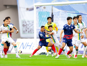 10명으로 싸운 충북청주FC, 안산과 홈에서 무승부 [K리그]