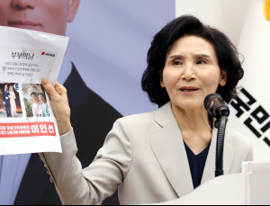 설난영, SNL에서 김혜경 비판…“법카 사용하지 마세요” [21대 대선]