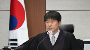 ‘지귀연 접대’ 의혹 업소, 11년 전 무허가 유흥주점 단속 적발