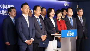 국힘·개혁신당 떠난 보수 인사들…민주당과 ‘진짜 보수’ 선언 [21대 대선]