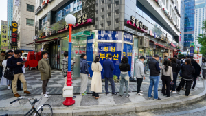 SKT, 공시지원금 상향 지적에 “경쟁사 대비 최소한의 방어”