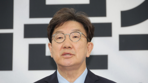 권성동 “이재명 ‘HMM 부산 이전’은 말장난…부산시민 우롱”