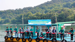 사천시, '제30회 바다의 날' 기념...볼락 종자 1만 마리 방류