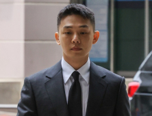 유아인의 영화는 없다