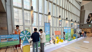 신세계백화점, 노스페이스와 ‘착한 소비’…수익금 일부 월드비전 기부