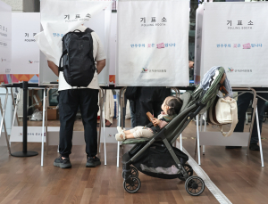 사전투표 첫날 투표율, 3시 14.05%…지난 대선比 1.74%p↑ [21대 대선]