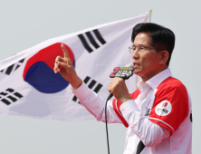 김문수, ‘보수 불모지’ 인천 선거 유세…“여론 좋아지고 있다” [21대 대선]