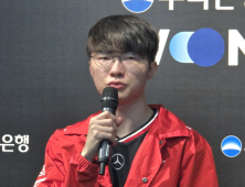 ‘페이커’ 이상혁 “모든 부분에서 부족했다…발전하기 위해 노력할 것”