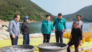 경남고성군, 해파리 피해 어업 현장 방문…대응 강화