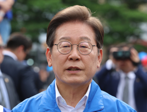 이재명 “유시민 발언, 부적절…본인 사과, 국민께서 용서하시지 않을까” [21대 대선]