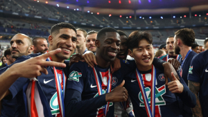PSG 이강인, 결장에도 UCL 우승…韓 최초 트레블 위업