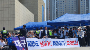이재명 “먹고 사는 문제 가장 중요…좌파·우파 보단 실력파” [쿡 정치포토]