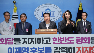 ‘짐 로저스 李 지지’ 공방…민주 “문장 다듬기” vs 국힘 “허위사실 공표” [21대 대선]