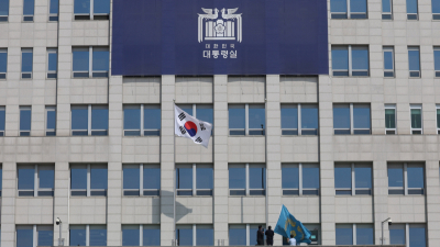 21대 대통령 ‘인수위’ 없이 출발…전 정부 인사들과 ‘동거’