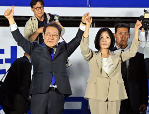 ‘당선 확실’ 이재명, 광장 찾아 “내란 종식·민생 회복·통합” [이재명 당선]