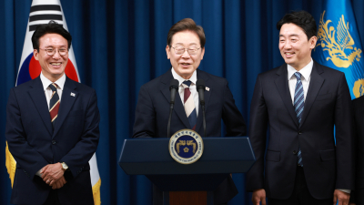 李 “오늘이라도 경제 회생책 점검…핵심은 추경” [이재명 정부]