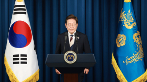 李대통령, 취임 후 첫 국무회의 주재…추경 등 현안 논의