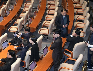 ‘계엄대선’ 참패로 체급 커진 중도보수…누가 주도하나