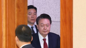 경찰, 김성훈 이틀 만에 재소환…박종준 소환도 임박