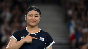 한일전 완승…‘부상 투혼’ 안세영, 야마구치 2-0 꺾고 인니 오픈 결승행