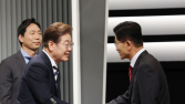 李 대통령, 김문수에 안부 전화…취임 이틀만