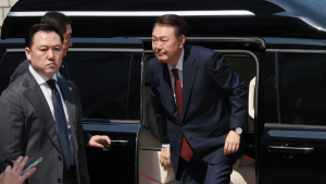 “‘문 부숴라’ 지시, 윤 전 대통령 맞다”…이상현 전 여단장 법정 증언