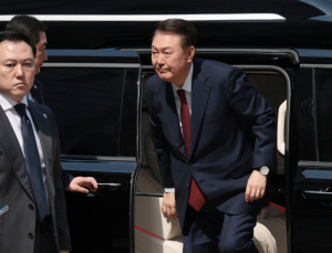 “‘문 부숴라’ 지시, 윤 전 대통령 맞다”…이상현 전 여단장 법정 증언