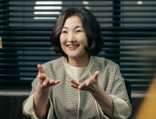 한애라 SK하이닉스 이사회 의장 “기술 중심의 결정, 아낌없이 지원”