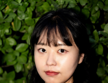 정치에 침묵한 교실, 리박스쿨이 채웠다 [취재진담]
