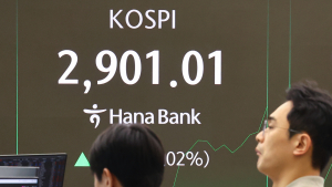 코스피, 3년 5개월만 장중 2900선 돌파…‘증시 활성화’ 기대감