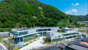 정선군립도서관 개관 1주년…누적 이용자 8만 8000명 ↑
