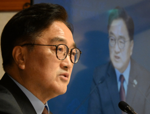 우원식 “李대통령, 개헌 의지 확고…시기는 국정 안정 이후”